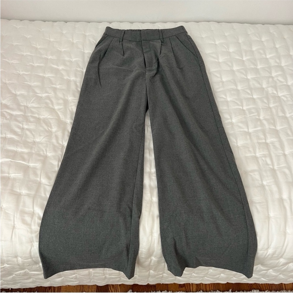 Hollister Livvy wide leg pants - short length